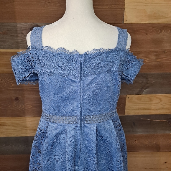 Francesca's lace off shoulder dress - Picture 7 of 12